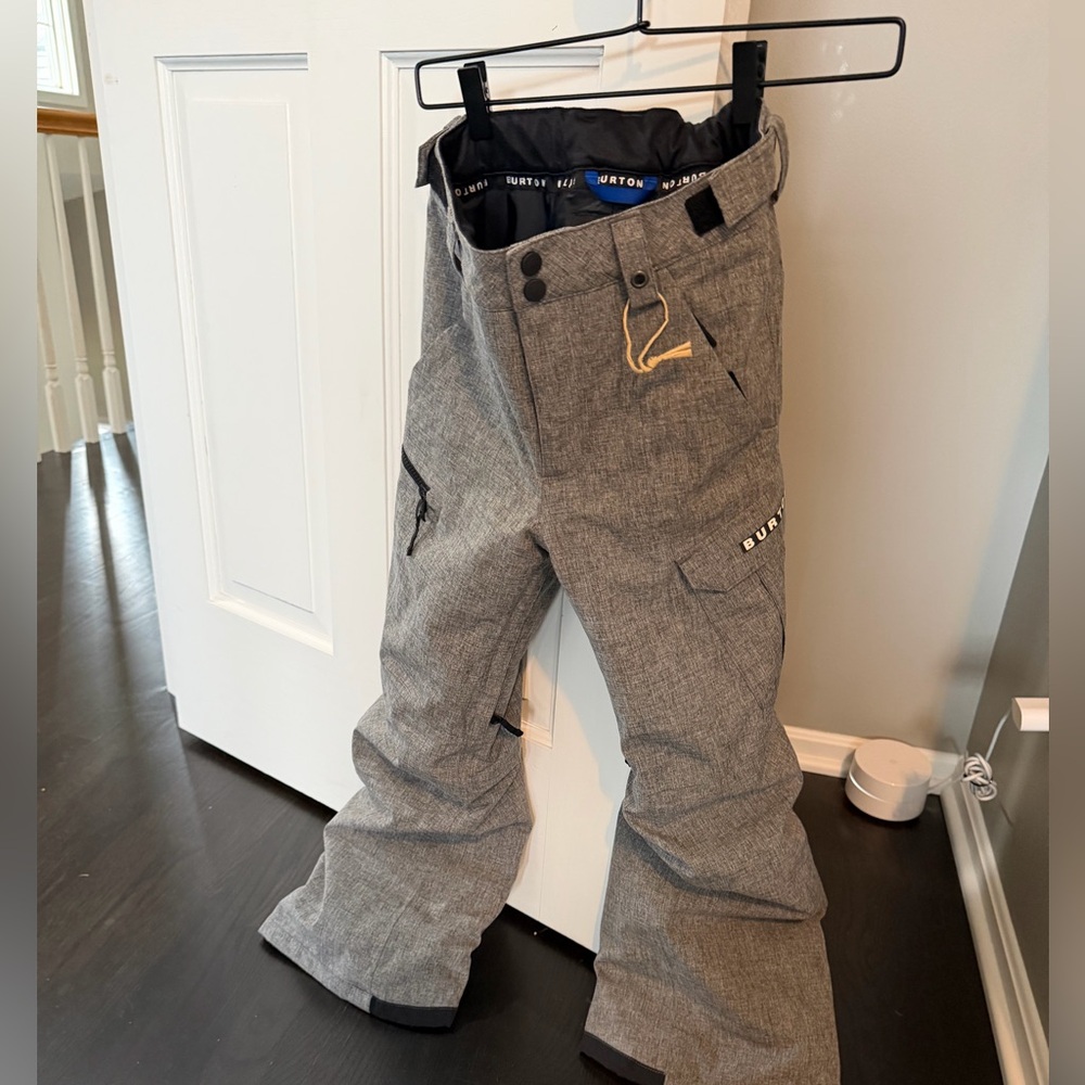 Burton Youth Sow Pants. Size Youth Medium